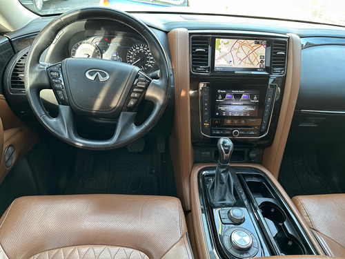 Infiniti QX80 5.6l Perfection 8 Pasajeros At
