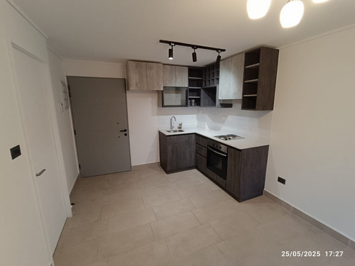 Arriendo Departamento En Edificio Vive Ainavillo, Concepcion