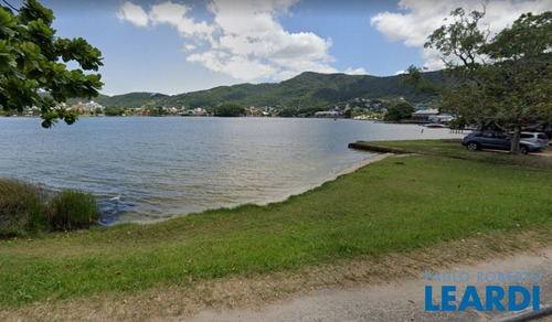 Imagem 8 de 15 de Casa Térrea - Lagoa Da Conceição - Sc - 632331