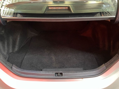 Toyota Corolla 1.8 Gli 16V Flex 4P Automático