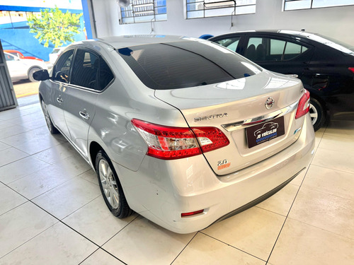 Nissan Sentra 2.0 Sv Flex Aut. 4p