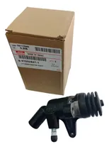 Comprar Bombin Clutch Inferior Isuzu Npr - Nkr - Nhr 4hg1 4hf1 4bd1