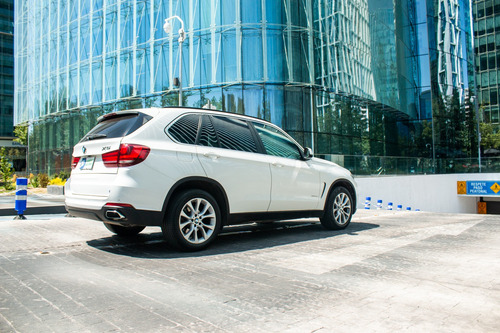 BMW X5 Xdrive 35 I Pure Experience