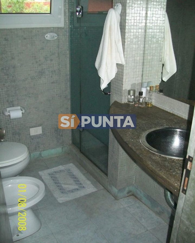 Imagen 9 de 10 de Casa A La Venta