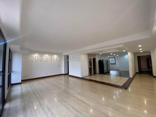 Apartamento Penthouse Dúplex Residencias Hacienda La Lagunita Con Pozo De Agua En Calle Cerrada En Venta En La Lagunita Calle P3-3 Caracas