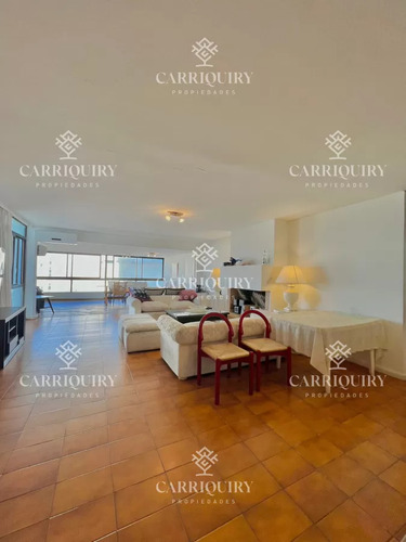 Apartamento En Península - Punta Del Este