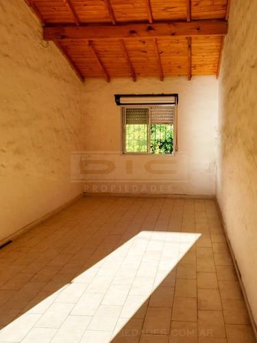 Imagen 23 de 30 de Chalet 4 Ambientes Venta - Beccar