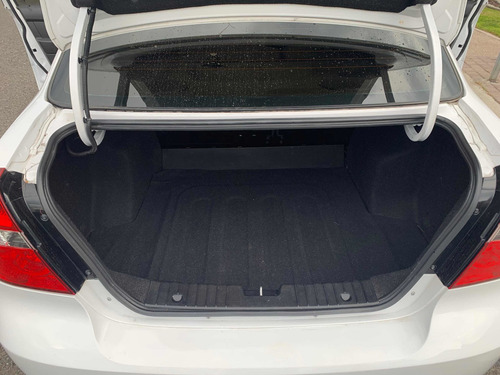Imagen 11 de 13 de Chevrolet Aveo 2017 1.6 Lt Bolsas De Aire Y Abs Nuevo Mt