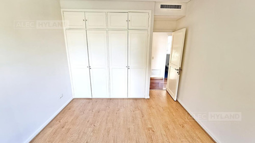 Imagen 25 de 30 de Casa Chalet Con Pileta En Venta - Las Lomas-golf, San Isidro