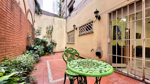 Departamento 3 Amb Con Dependencia Y Dos Patios En Villa Crespo