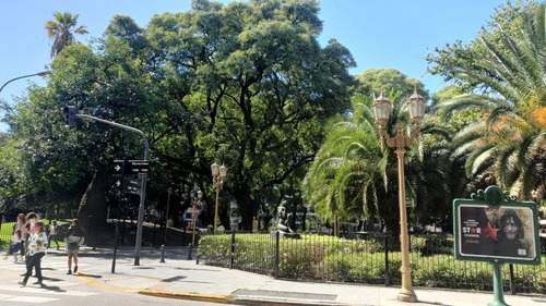 Venta Departamento En Recoleta, Excelente Ubicación - Barrio Norte