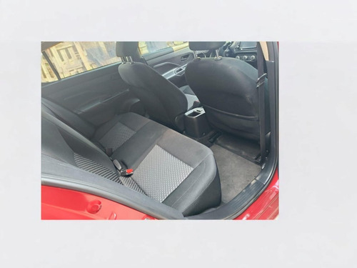 Nissan Versa 1.6 Sense Cvt
