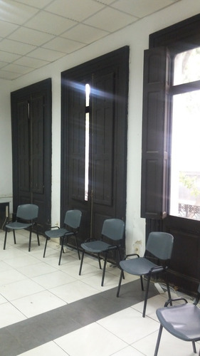 Gran Local Comercial En El Centro