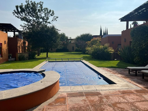 Magnífica Casa En Renta O Renta Temporal