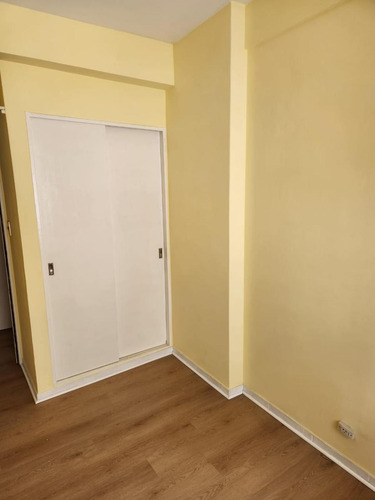 Departamento En Alquiler, 3 Amb A 4 Cuadras De La Estacion