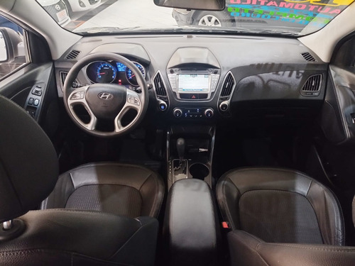 Imagem 9 de 10 de Ix35 Automat. 2016 - 83.000km