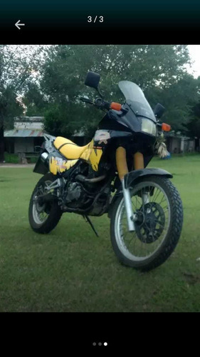 Imagen 4 de 14 de Suzuki 650 Rse