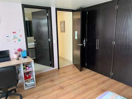 Imagen 24 de 30 de Casa En Venta En Satélite. Con Amplios Espacios.