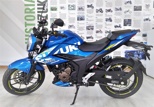 Imagen 2 de 9 de Gixxer 250 Suzuki 2024