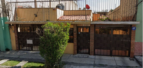 Bonita Casa A La Venta En Claveria Por Remate Bancario