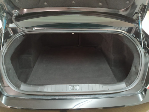 Imagen 14 de 16 de Peugeot 408 Feline 6mt 1.6 Hdi 2016