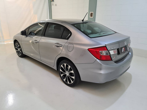 Imagem 6 de 12 de Honda Civic 2.0 Lxr 16v Flex 4p Automático