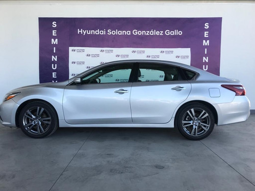 Imagen 3 de 10 de Altima Advance Navi 2.5l 2018