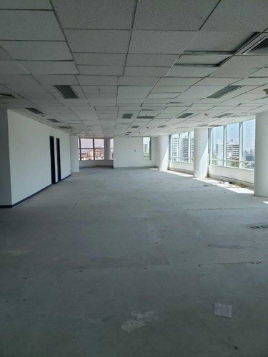 Oficina Obra Gruesa 580 M2 - Ricardo Lyon