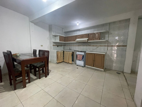 Mile/ En Venta Casa De 2 Niveles En La Unidad Vecinal De Oportunidad