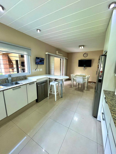Imponente Casa De Categoria En Venta!!!