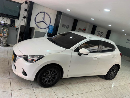 Mazda 2 2016 1.5 Touring