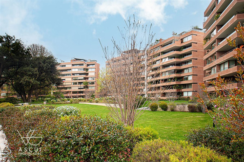 Departamento En Venta De 3 Dorm. En Lo Barnechea
