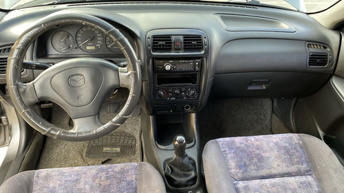Imagen 19 de 20 de Mazda 626