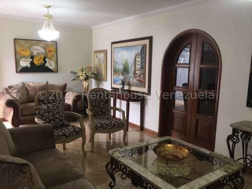 Imagen 2 de 30 de Casa En Venta En La Rosaleda Este De Barquisimeto Lara 0-4-2-4-5-9-3-7-5-4-2 Código Mls Rent-a-house: 22-20967, Cuenta Con 3 Habitaciones, 3 Baños, 156 Mts2, Conjunto Privado
