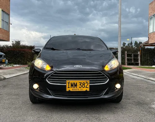 Ford Fiesta 1.6 Hatchback Se