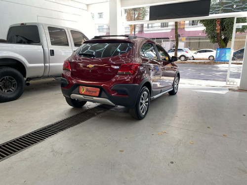 Chevrolet Onix 1.4mt Act