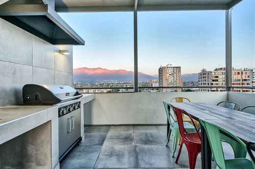 Edificio Carmen Mena (1 Est. 1 Bod.) Vista Norponiente Piso