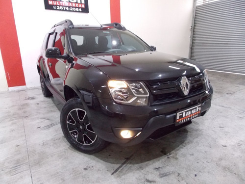 Renault Duster 1.6 Dynamique Dakar 2016 (top) + Midnav