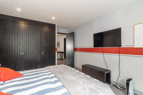 Apartamento En Arriendo/venta En Los Rosales. Cod A12439