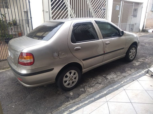 Imagem 8 de 12 de Fiat Siena