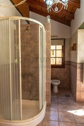 Imagen 30 de 30 de Imponente Casa Quinta Con Amplio Terreno, Pileta, Sauna Y Jacuzzi