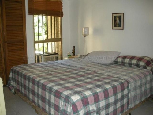 Imagen 9 de 13 de Livy Ramirez Vende Apartamento En Los Naranjos Del Cafetal Mls #22-12039