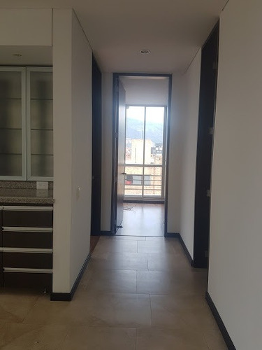 Imagen 13 de 20 de Apartamento En Arriendo Santa Barbara Occidental 741-508