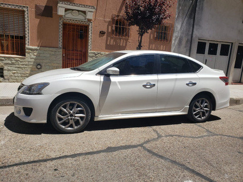 Nissan Sentra Sr 2.0 Cvt