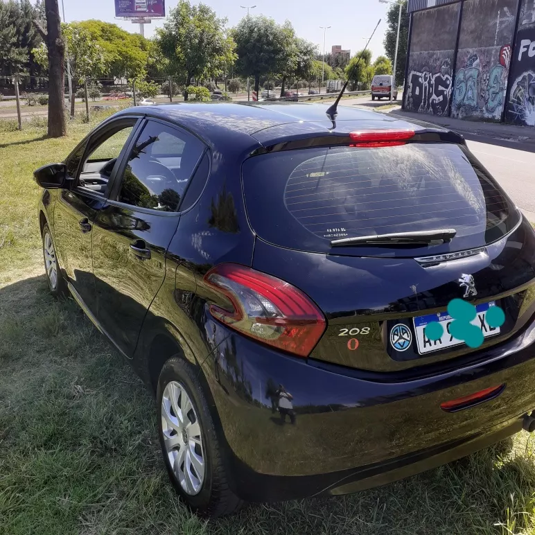 Peugeot 208 1.5 Active