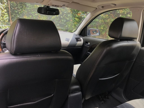Imagen 2 de 10 de Ford Mondeo Gia 2006