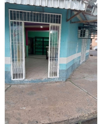 Locales En Calle 19 De Abril Cruce Con Calle Trujillo Anaco