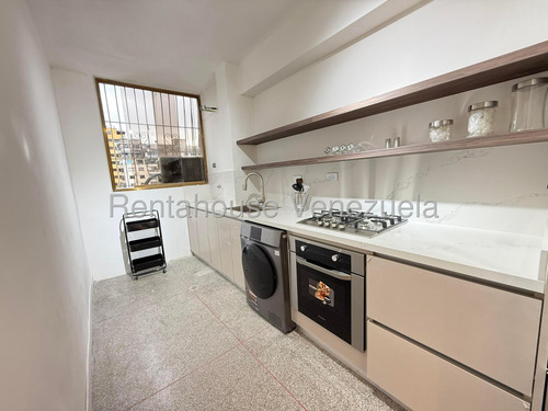 Alquiler De Apartamento En Chacao #25-24860