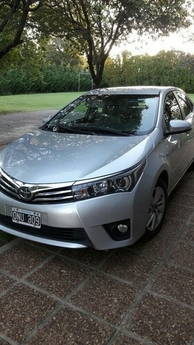 Toyota Corolla Xei Pack 1.8 Cvt Tipo Sedan 4 Puertas
