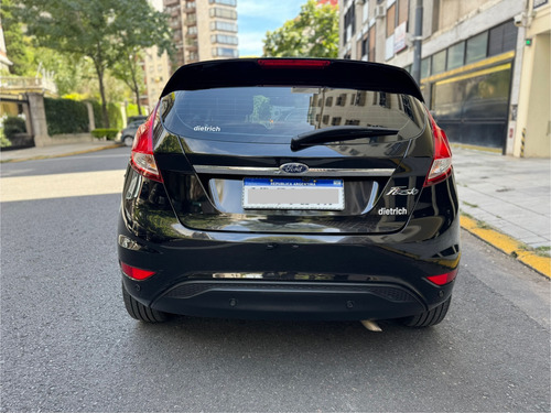 Ford Fiesta Kinetic 1.6 Se Plus Powershift 120cv